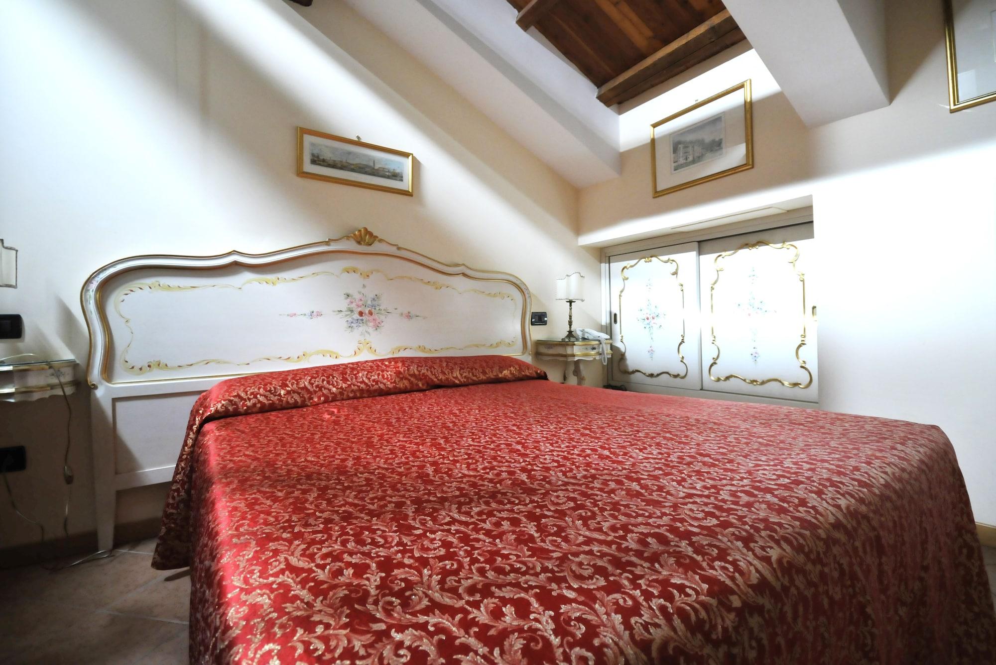 Ca' Leon D'Oro Hotel Venice Exterior photo