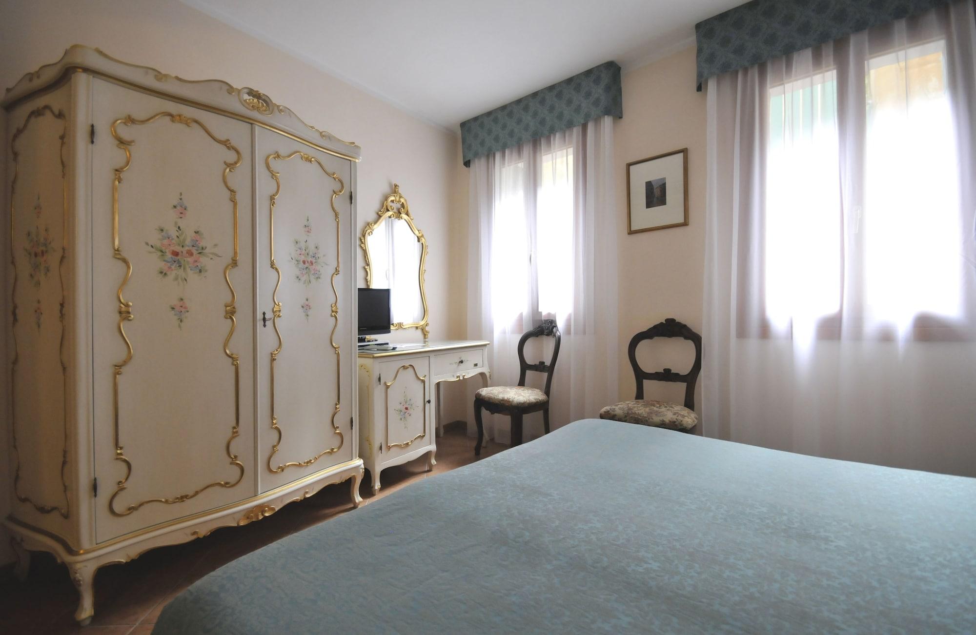 Ca' Leon D'Oro Hotel Venice Exterior photo